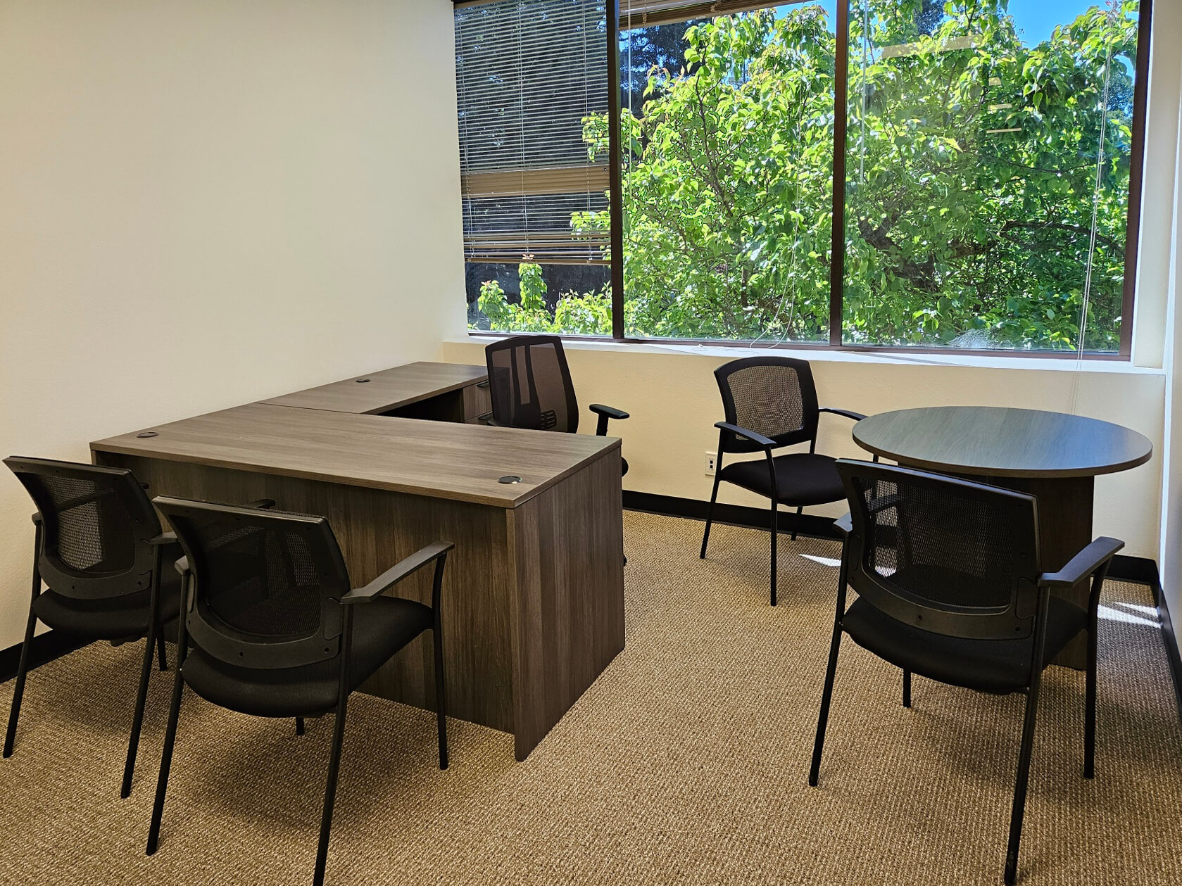 CA-office-furniture-dawse1mzmp-052724-07.jpg