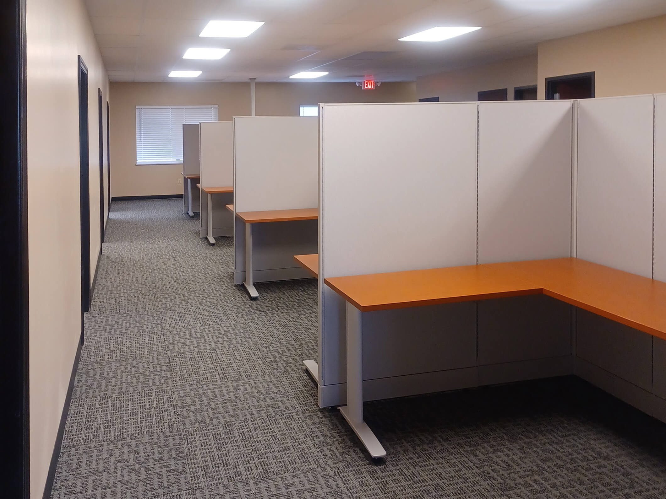 MO office furniture cub2673c 030923 02
