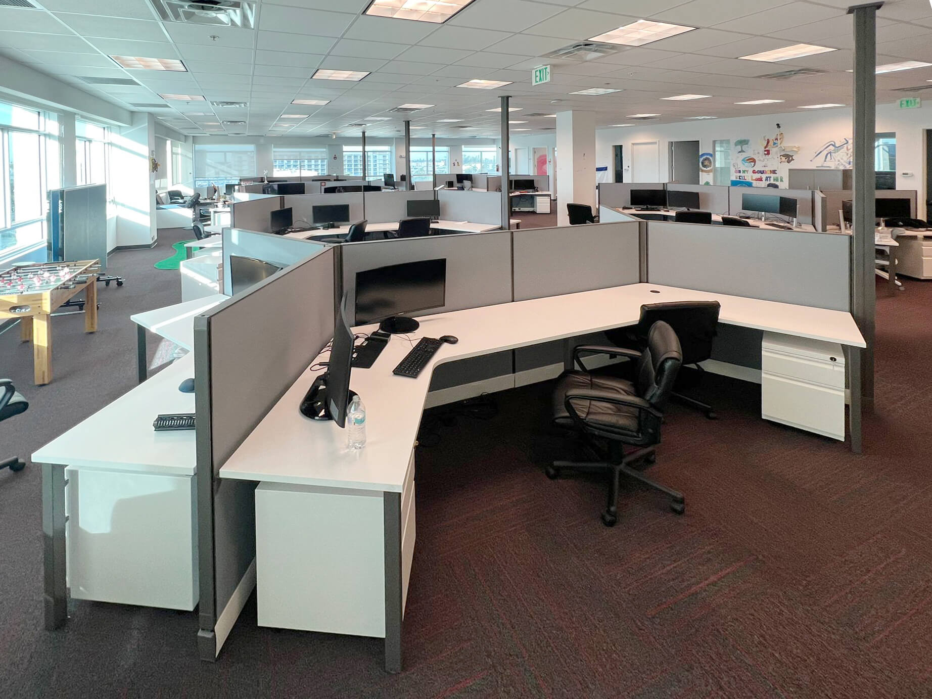 FL-office-furniture-newco1mzmp-122324-09.jpg