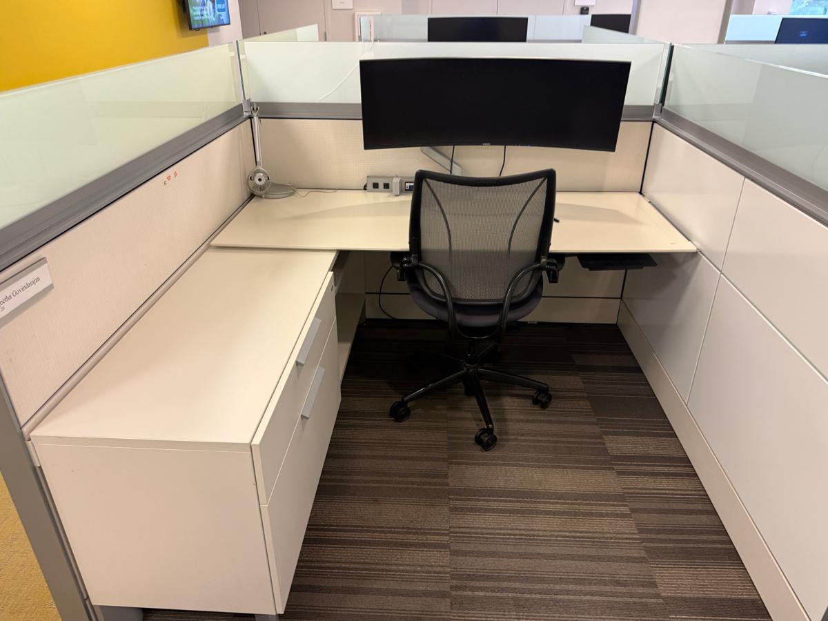 Used teknion district 090426 OFI1 2